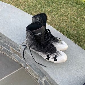 Men’s Under Armour Highlight Football Cleats
